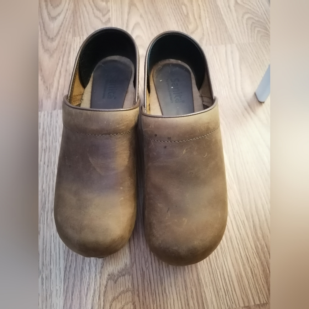 Sanita Wood sole clogs, soft brown leather, 38